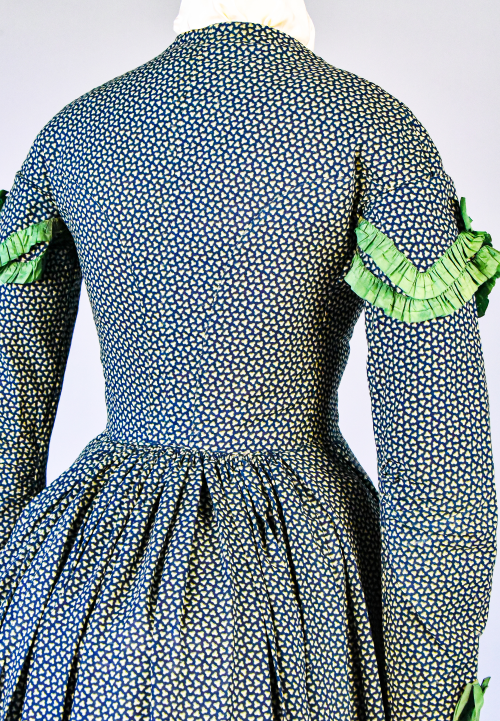 Photo of an 1840s restyled wool dress